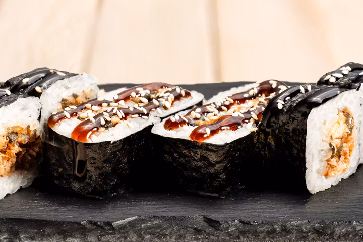 Ролл Хосомаки Угорь