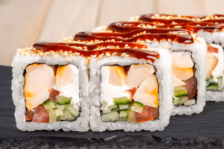 Ролл Хитоми